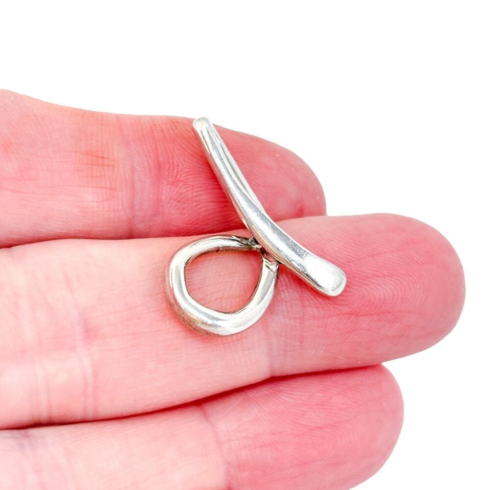 Vintage Sterling Silver 925 Freeform "d" Ribbon Pendant